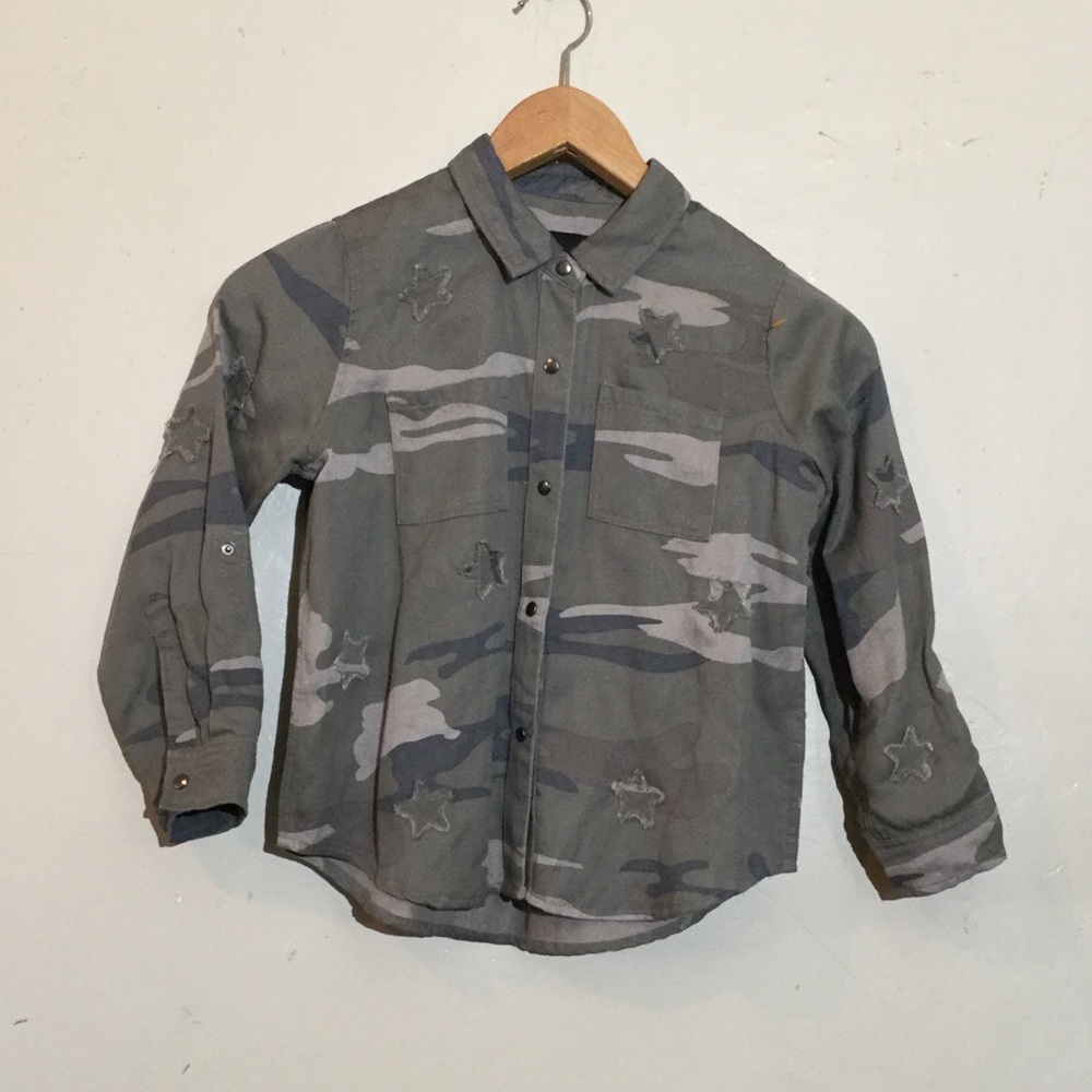 Rails Margot Sage Camo With Stars Size 8-9 - Picture 1 of 6